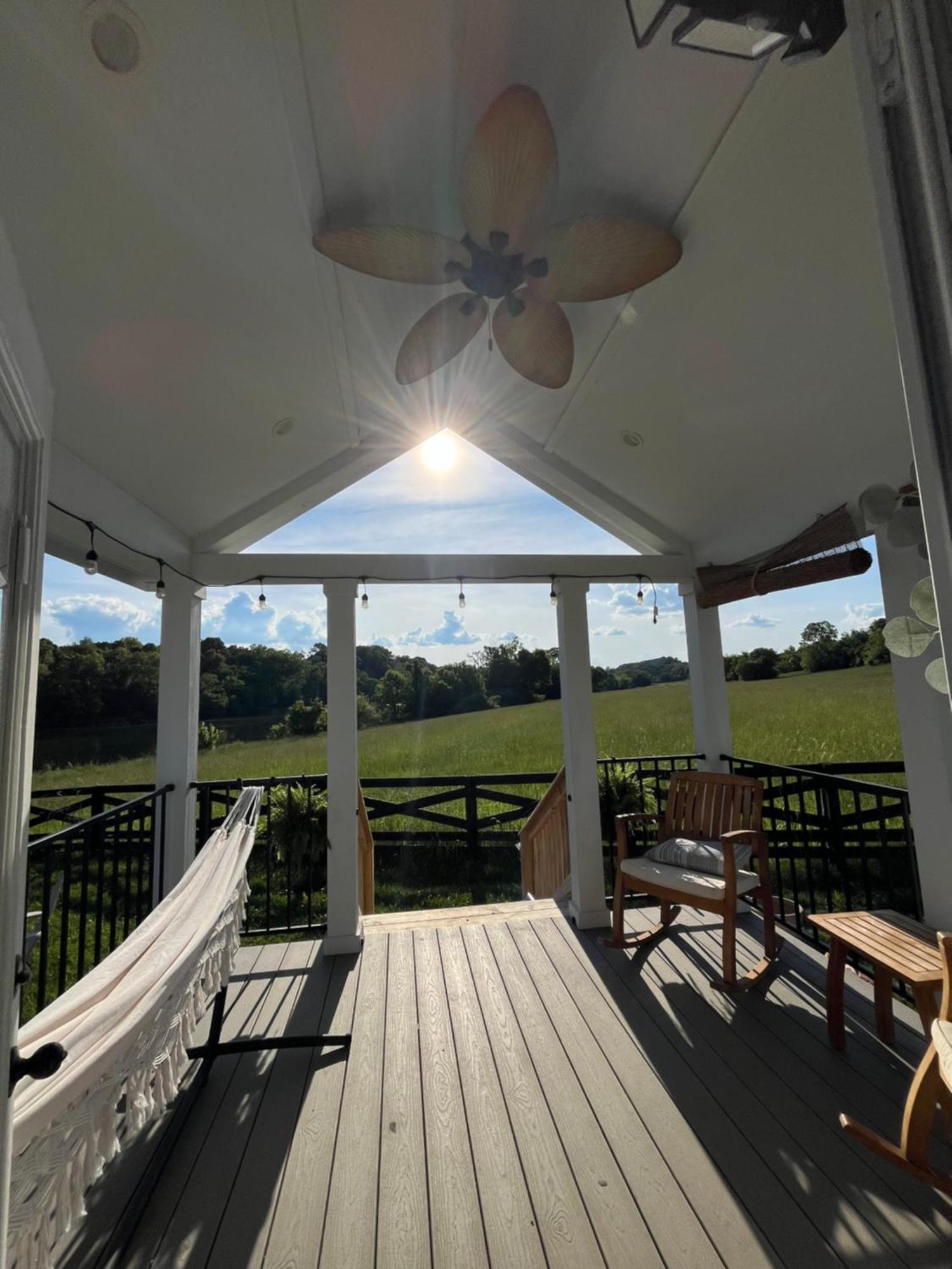 Luxury Riverfront Tiny House- Amazing Views- #111 Strawberry Plains Εξωτερικό φωτογραφία