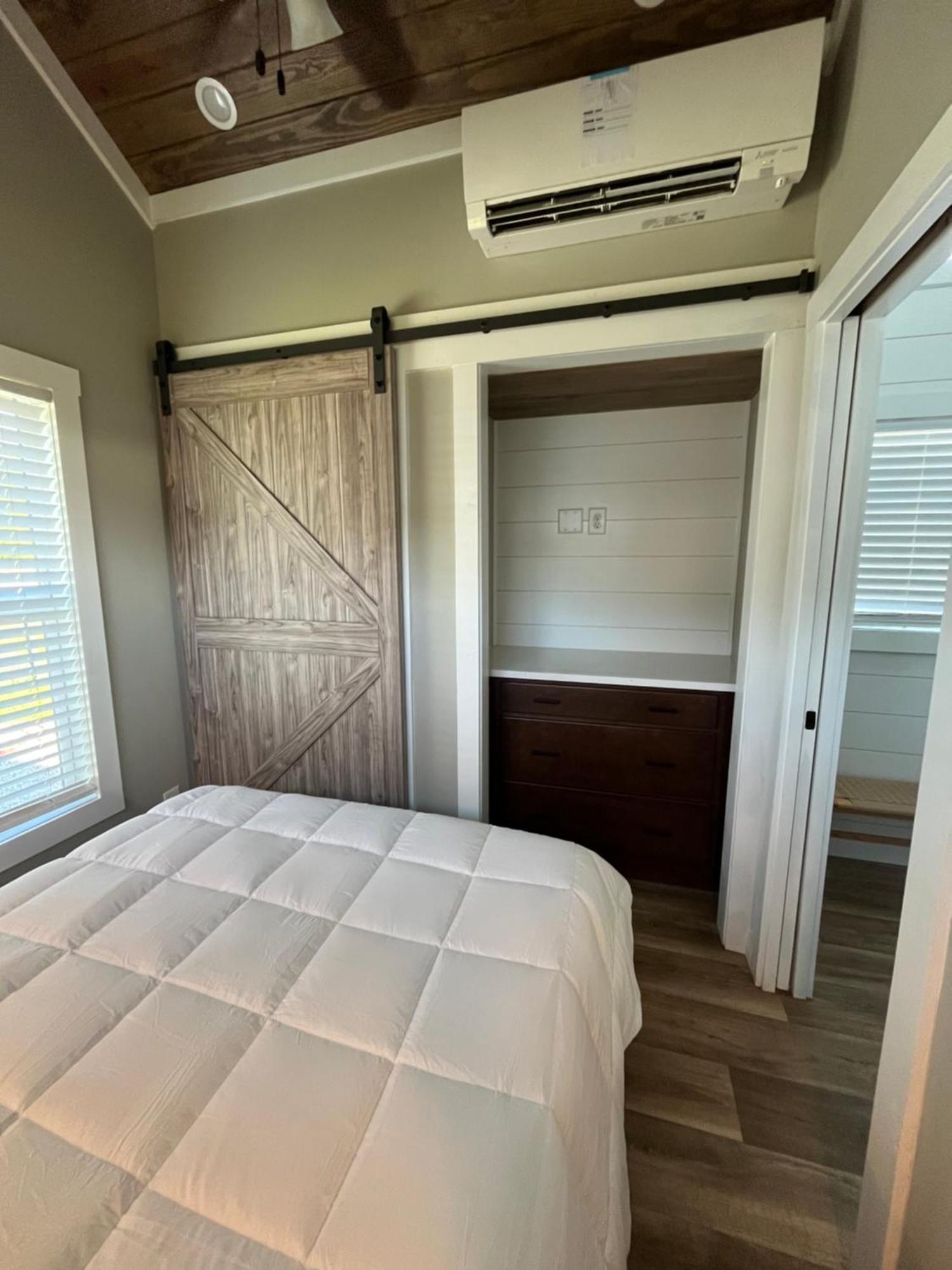 Luxury Riverfront Tiny House- Amazing Views- #111 Strawberry Plains Εξωτερικό φωτογραφία