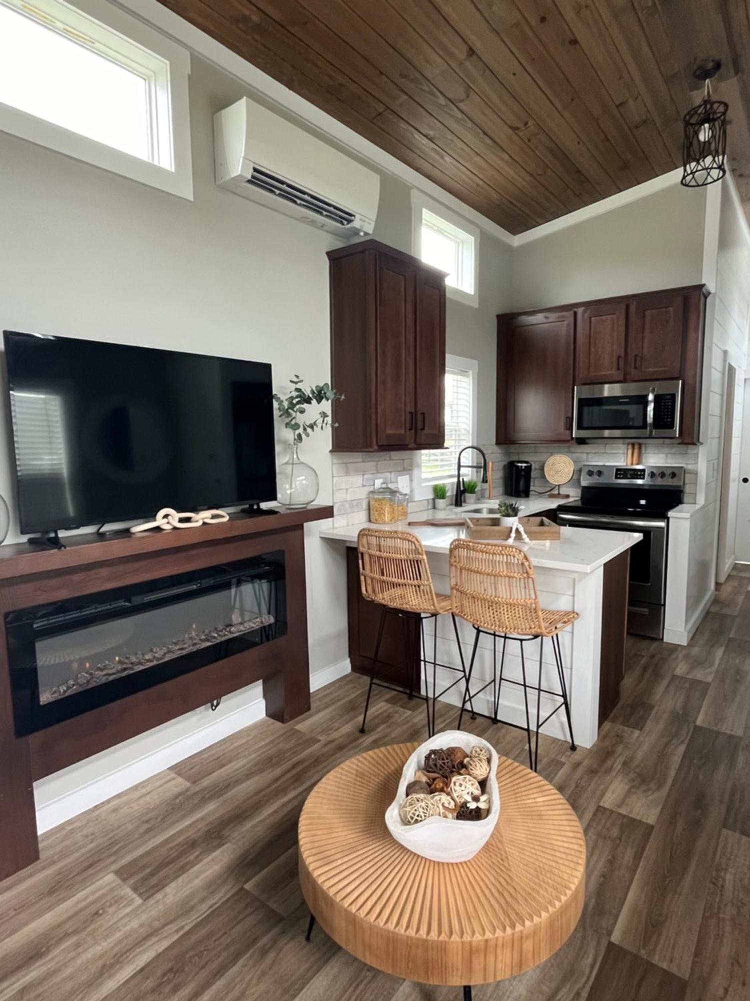 Luxury Riverfront Tiny House- Amazing Views- #111 Strawberry Plains Εξωτερικό φωτογραφία